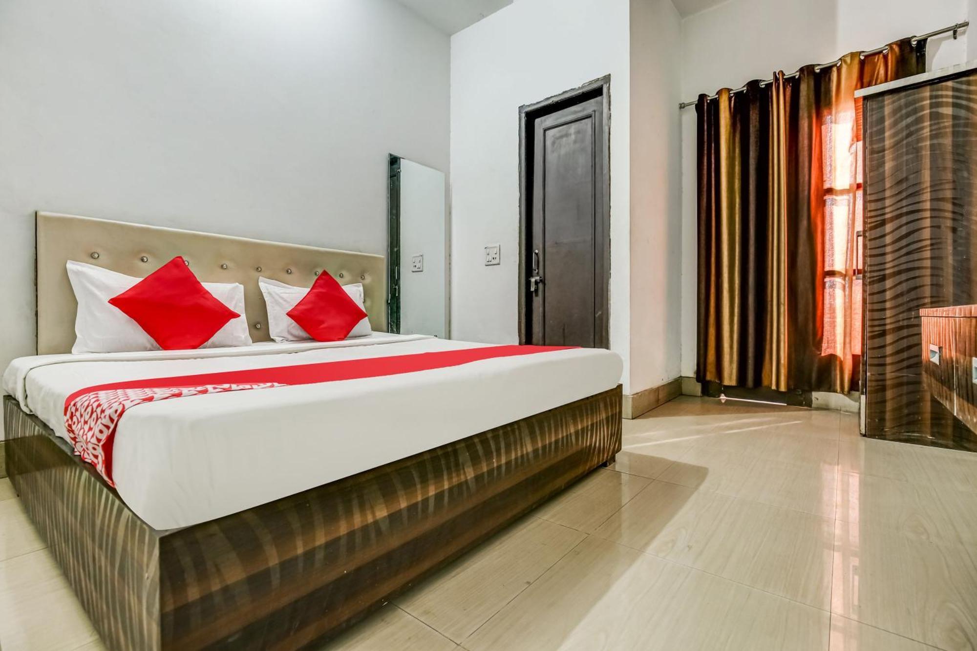 Flagship Hotel Big Boss Kurukshetra Экстерьер фото