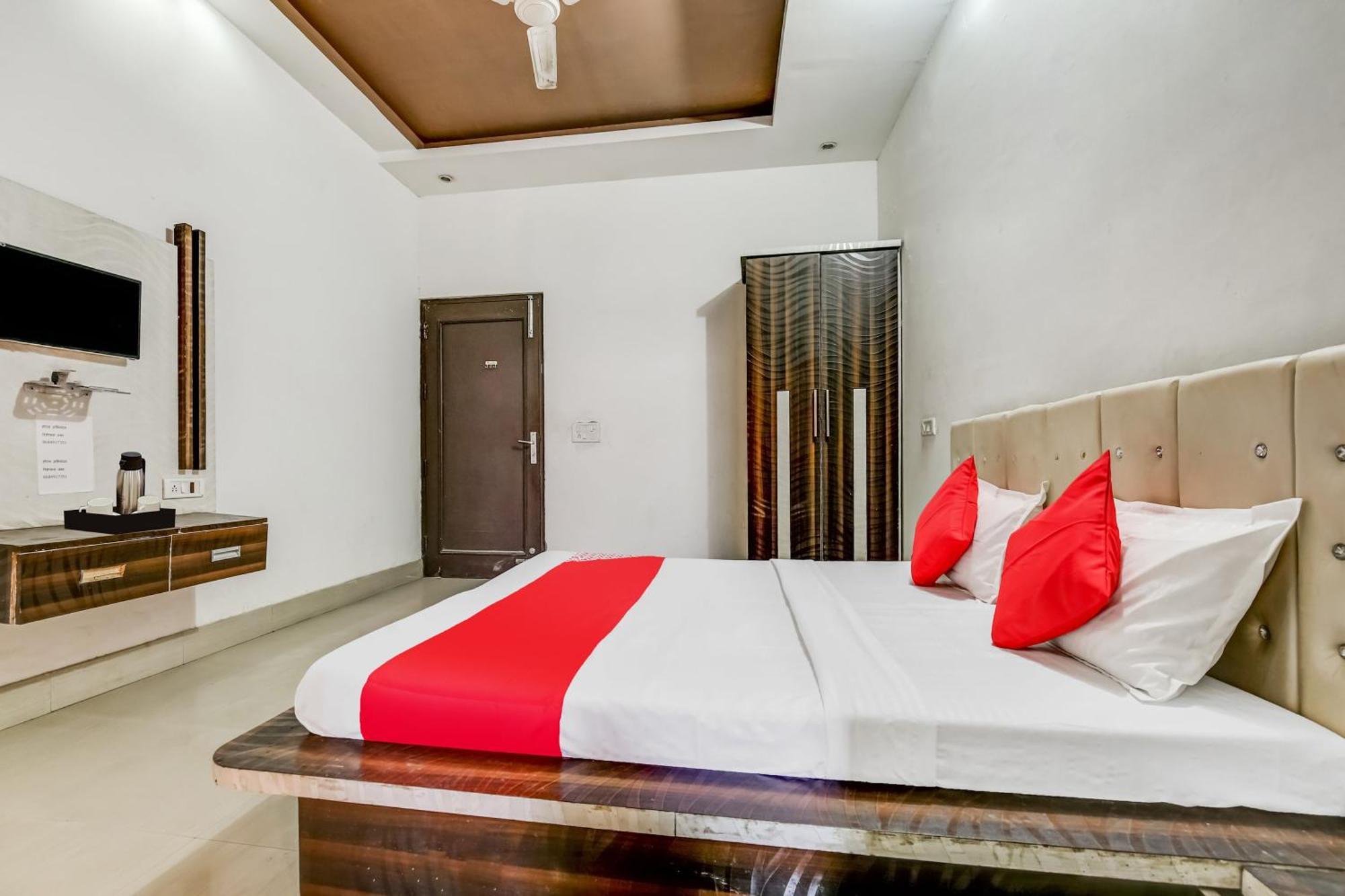 Flagship Hotel Big Boss Kurukshetra Экстерьер фото